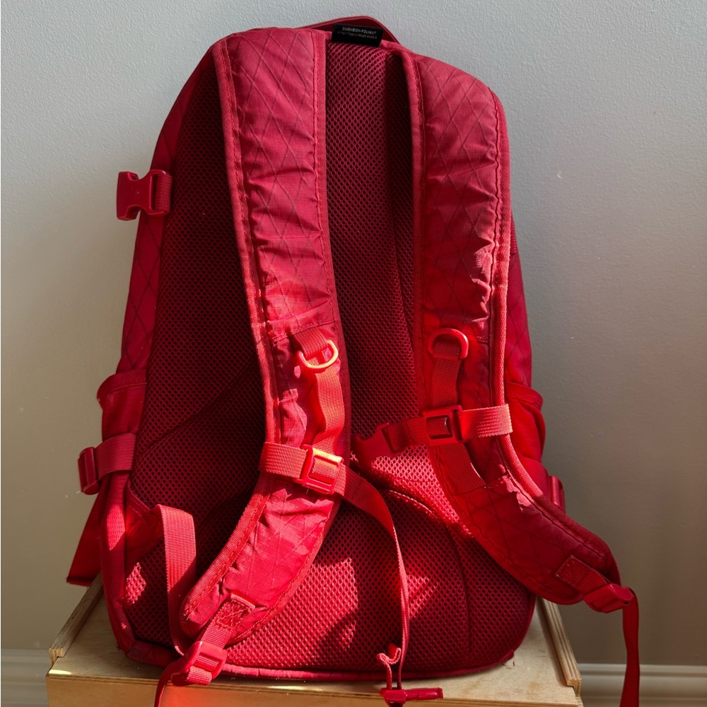 Supreme Scarlet Backpack with Logo - Picture 6 of 8